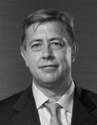 Михаил
 Шульц
