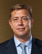 Михаил
 Шульц
