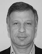 Павел
 Лесин
